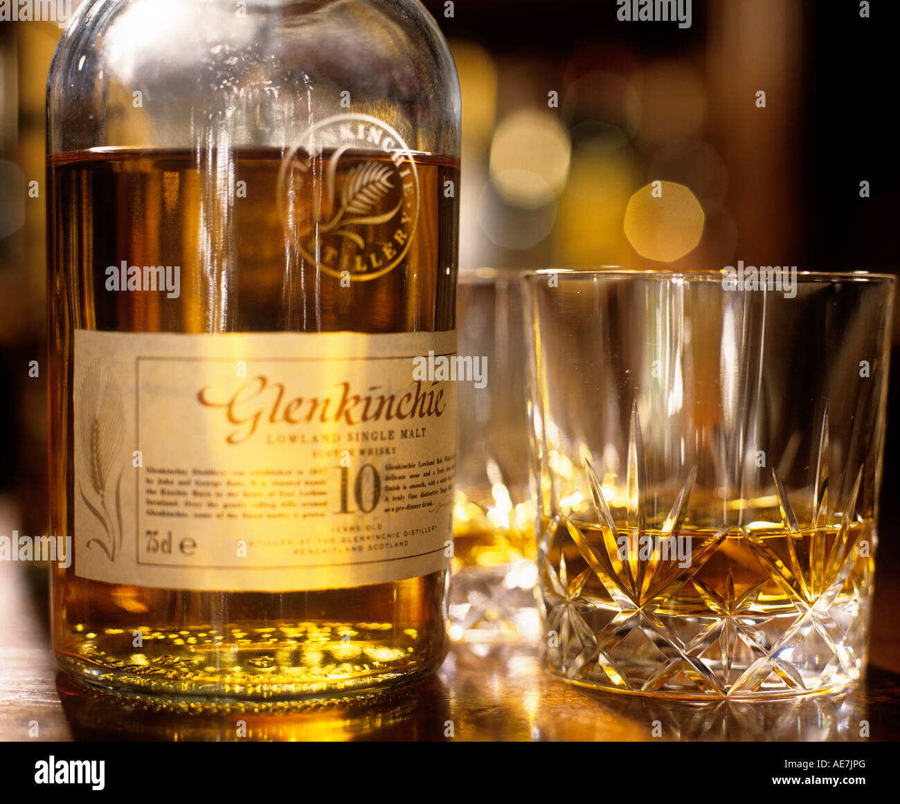 Opened whisky hires stock photography and images Alamy