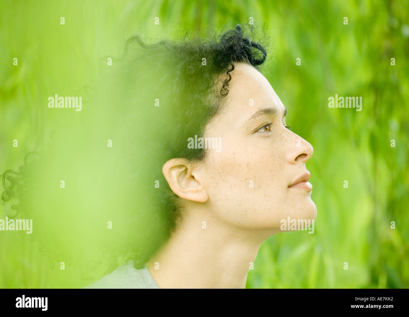 Black woman profile hi-res stock photography and images - Alamy