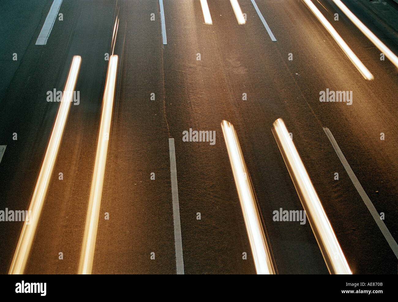 Lines Inbroad Centre lines on a road hi-res stock photography and images - Alamy