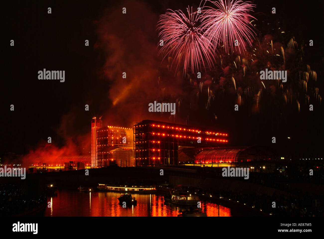 Berlin Hauptbahnhof Grand Opening Stock Photo Alamy