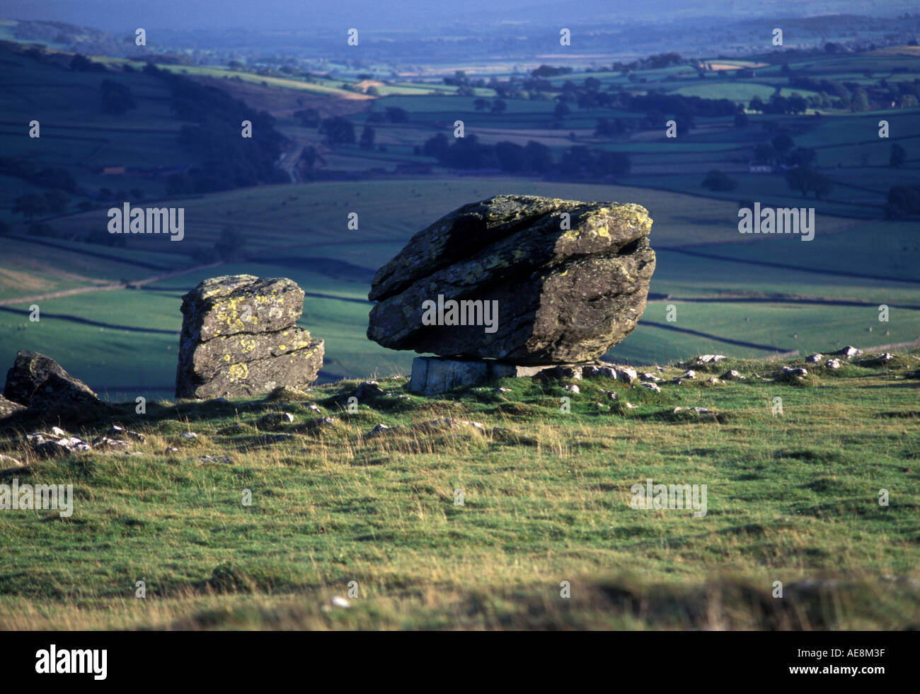 Austwick boulders erosion erratic geographical geological glacial glacial-effects glacial-debris gritstone limestone Stock Photo