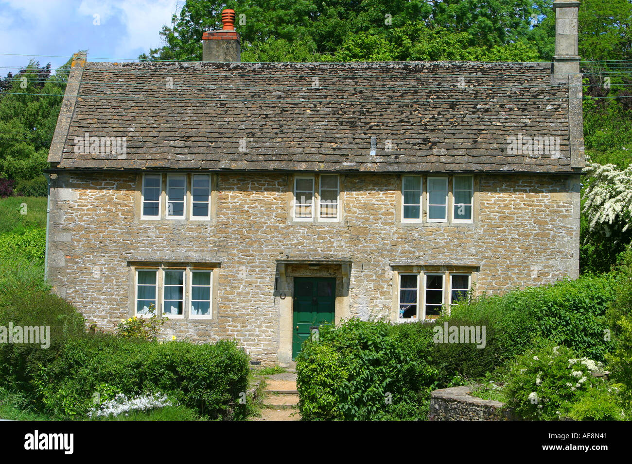 Cottage in the picture postcard village of Lacock Stock Photo