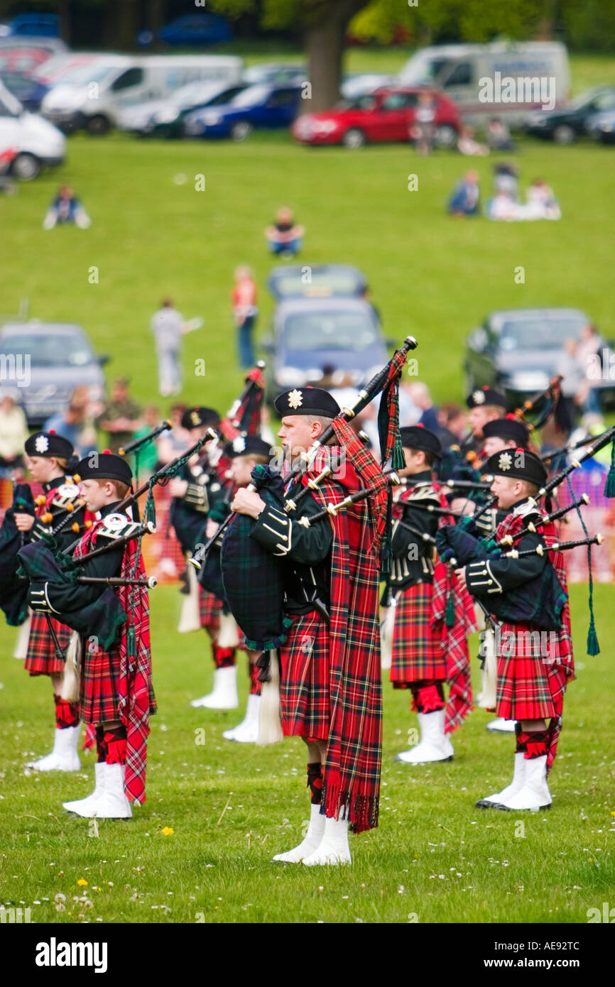 Pipe band uniform hires stock photography and images Alamy
