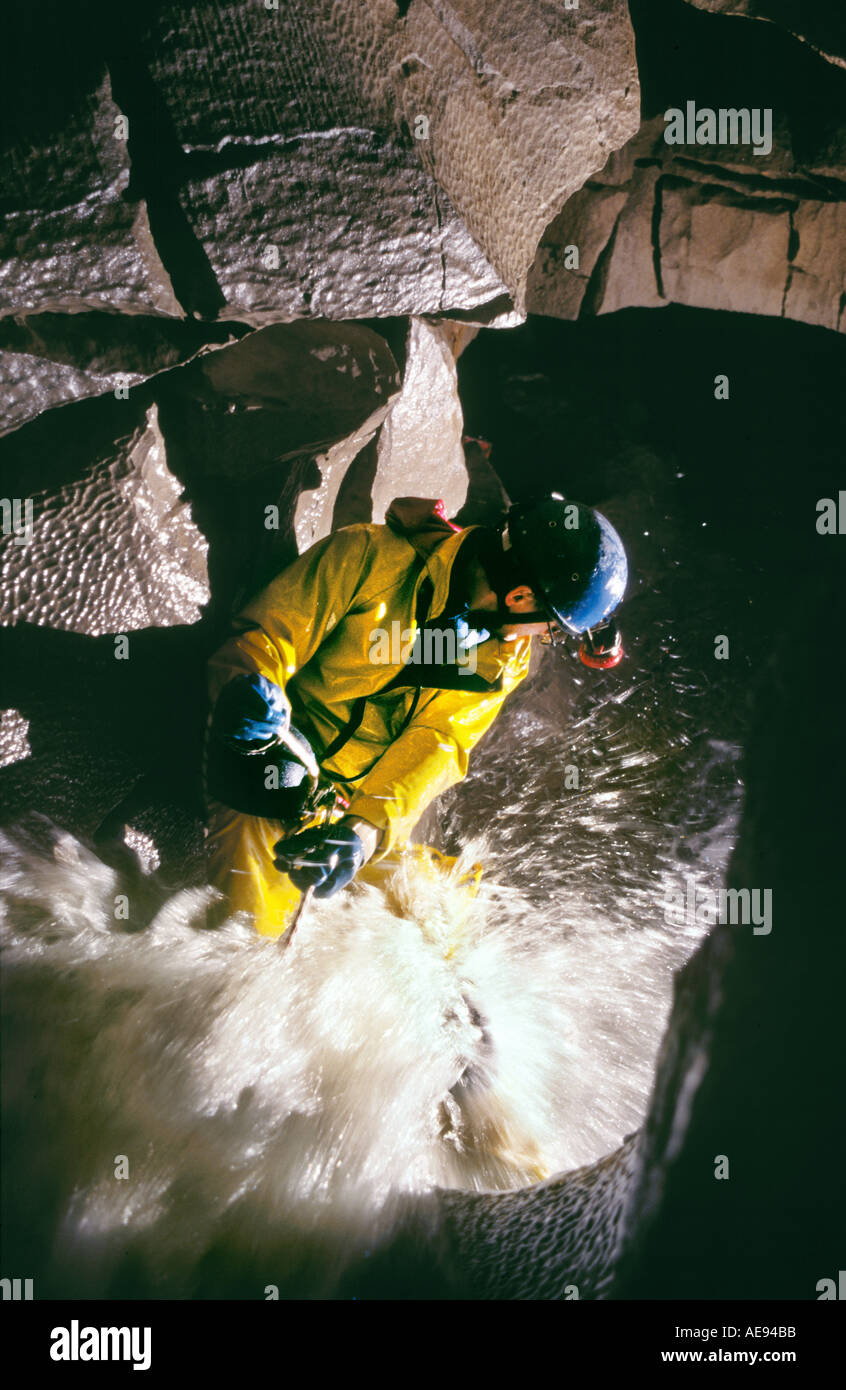 Rope shaft hi-res stock photography and images - Alamy