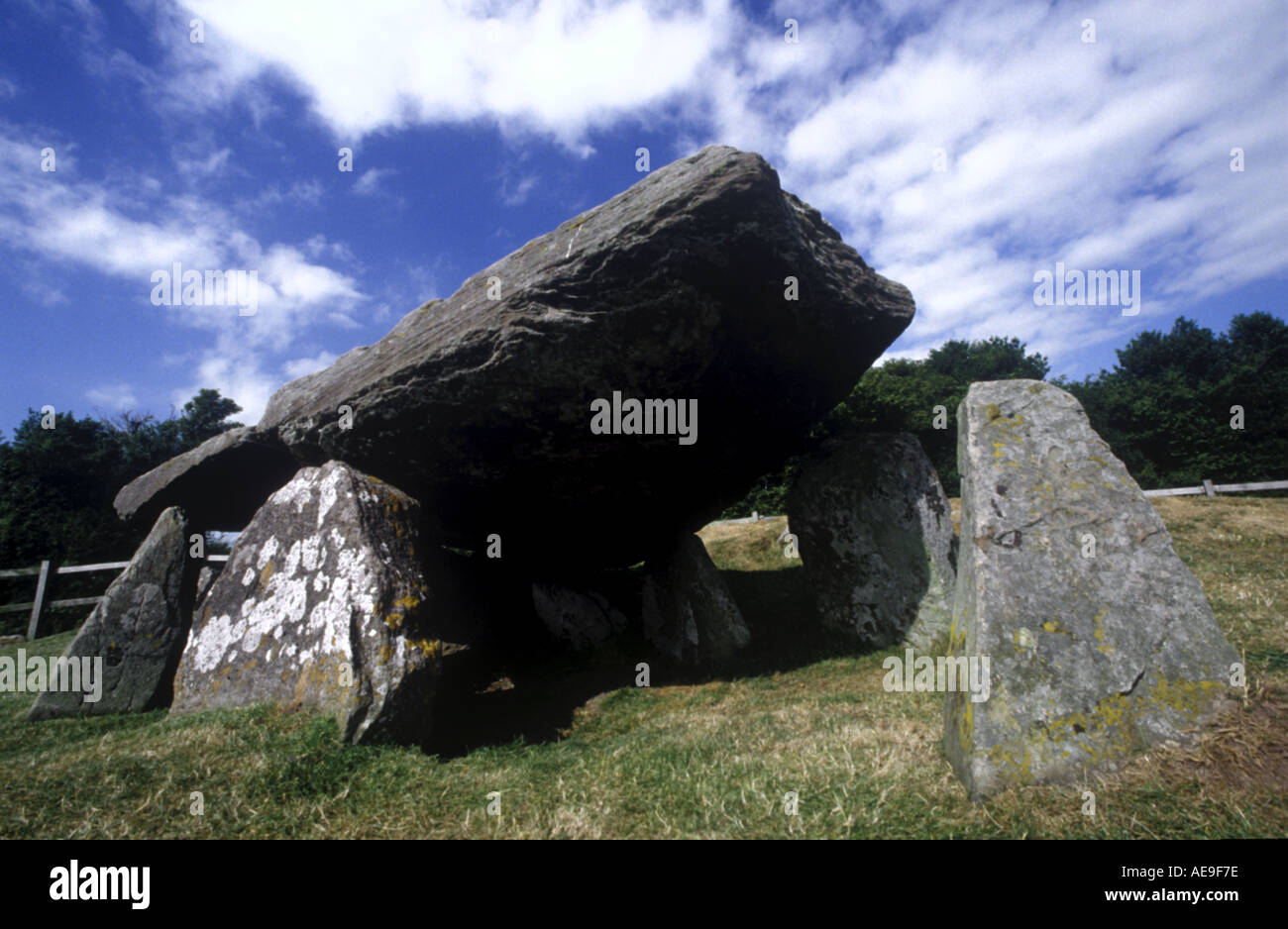 Arthurs Stone the remains of a neolithic long barrow near Bredwardine