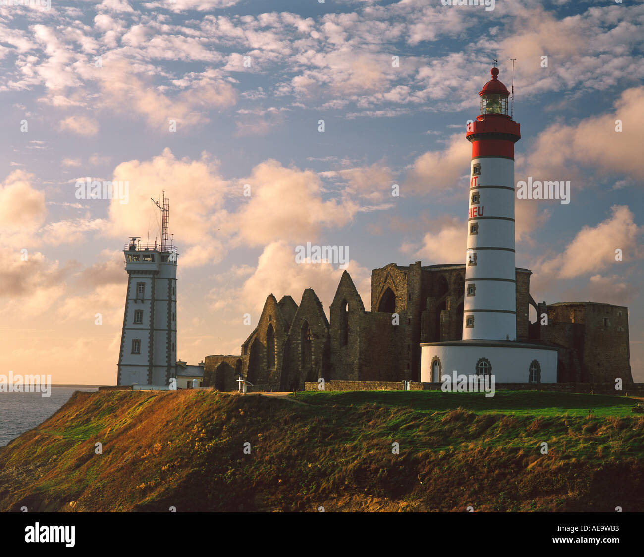 Pointe de sainte mathieu hi-res stock photography and images - Alamy
