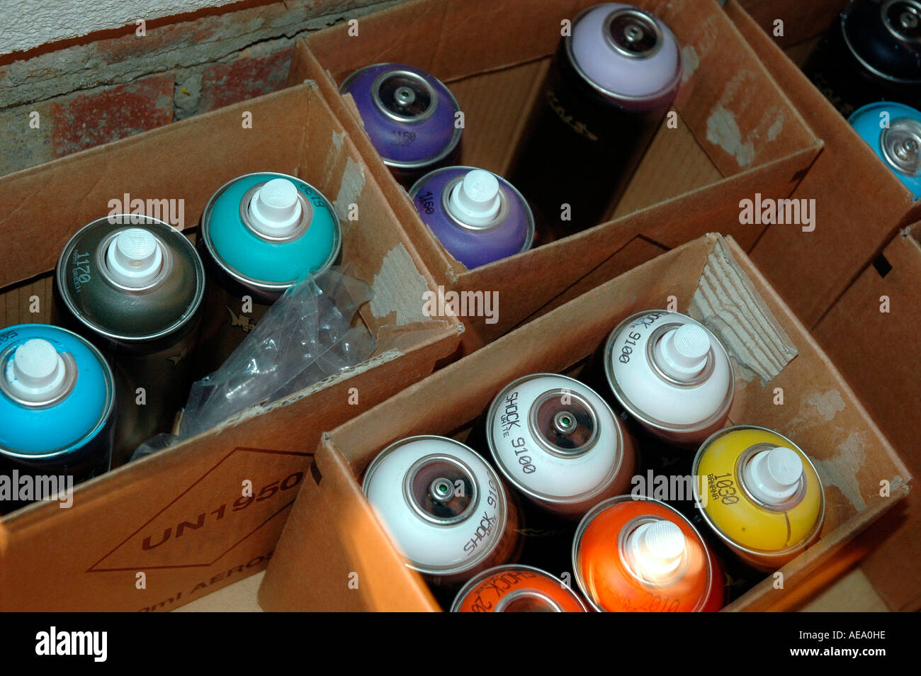 Graffiti aerosol paint cans Stock Photo - Alamy