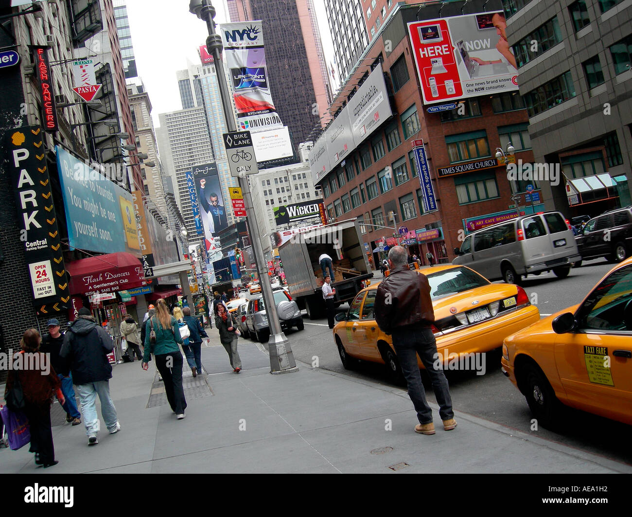 New York City Sidewalk USA Stock Photo Alamy