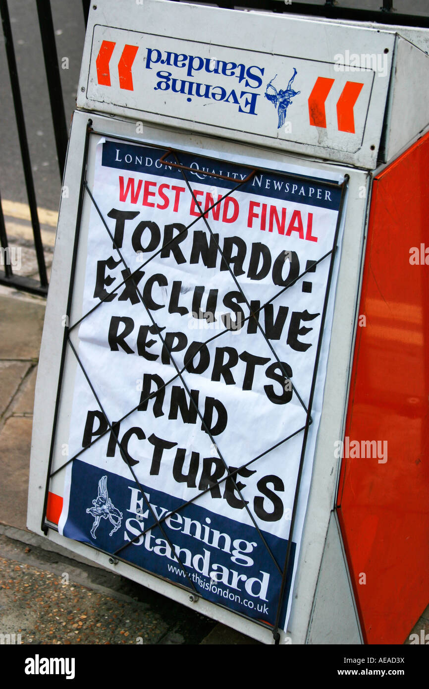 News signage, Evening Standard board, London Stock Photo