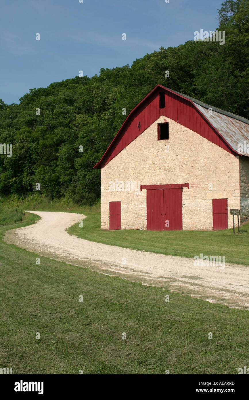 Motor Mill, Elkader Iowa, stable Stock Photo Alamy