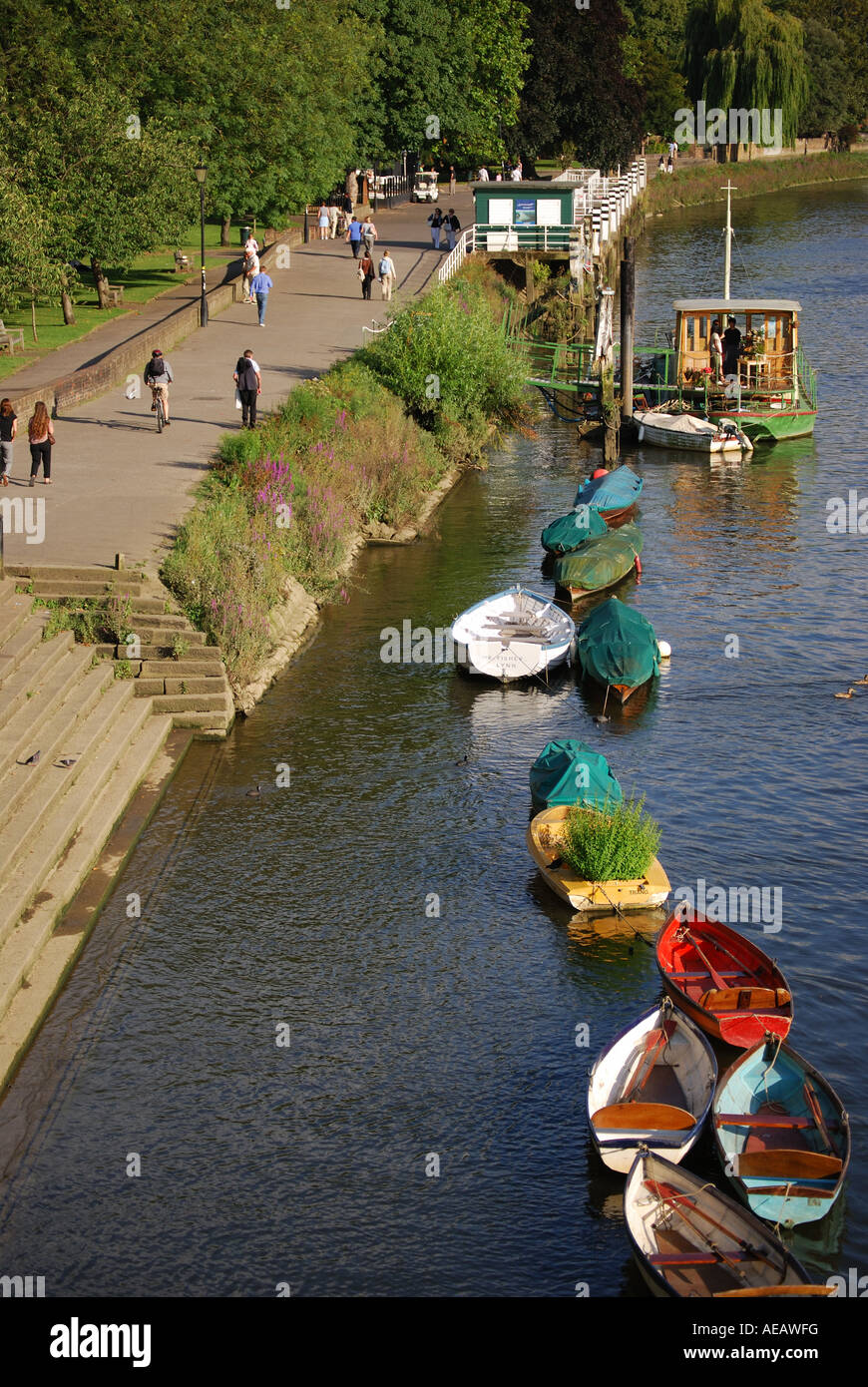 Boats on towpath, Richmond, Richmond Upon Thames, Greater London, England, United Kingdom Stock Photo