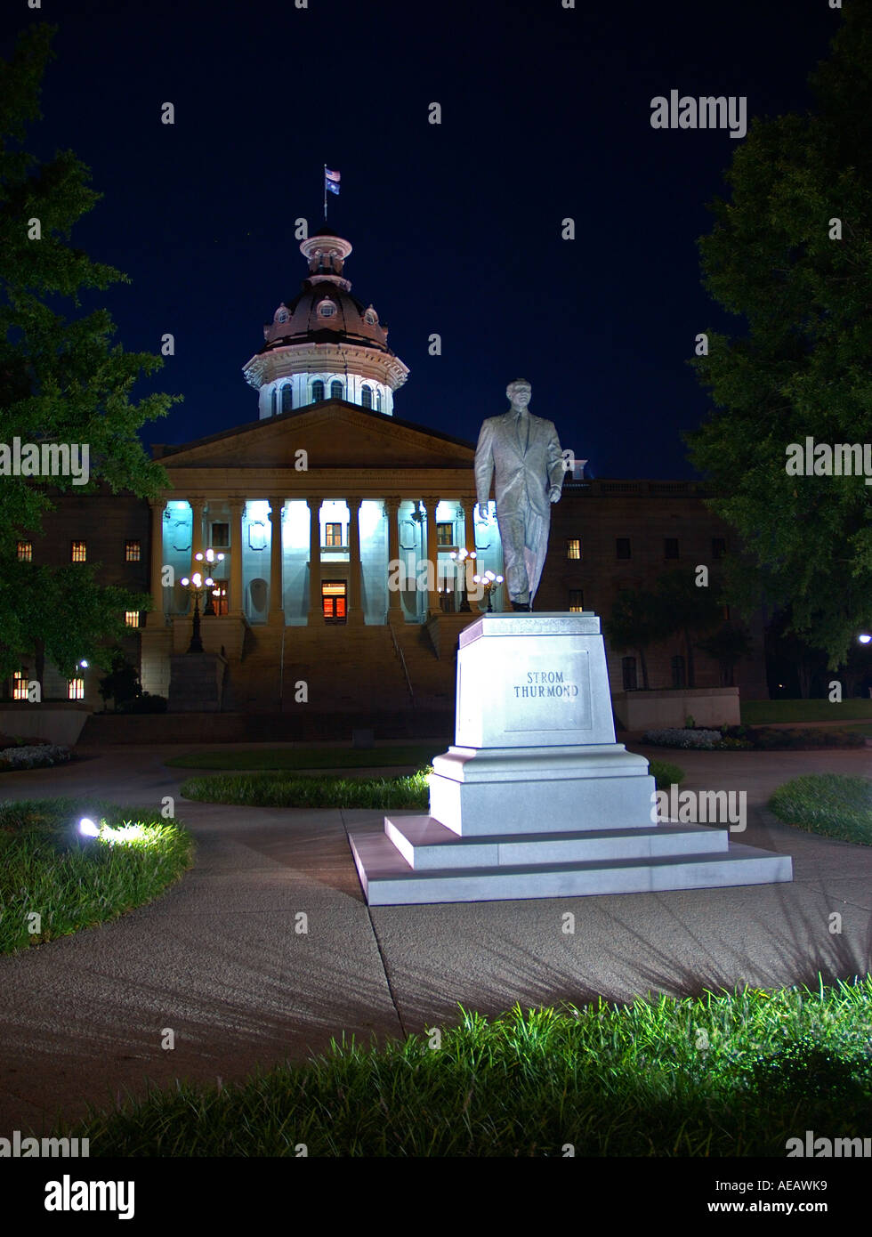 South Carolina State House, Columbia, South Carolina, USA, statue of