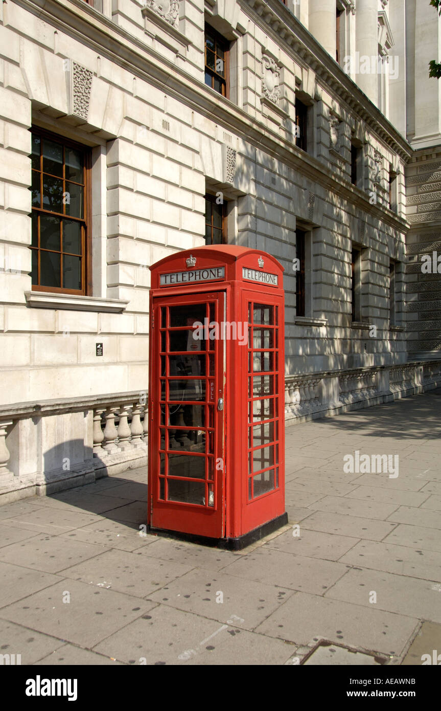 Traditional British red public phone booth Stock Photo - Alamy
