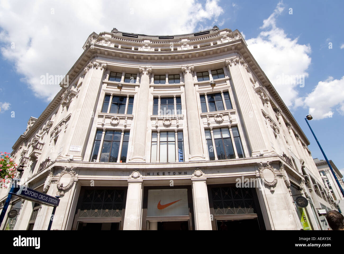 niketown central london