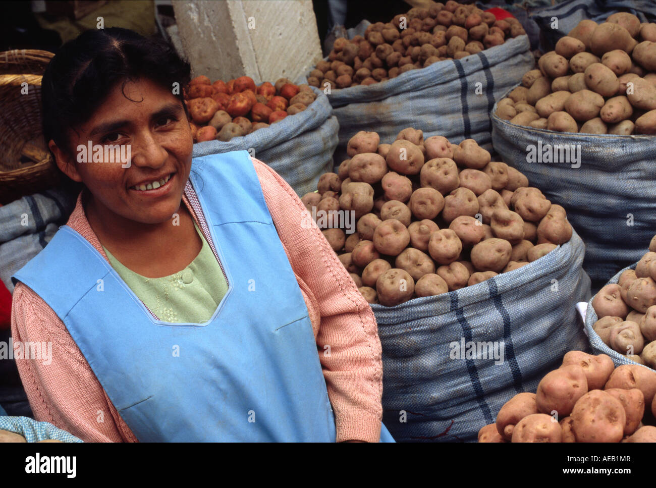Potato trader - Sucre, Chuquisaca BOLIVIA Stock Photo