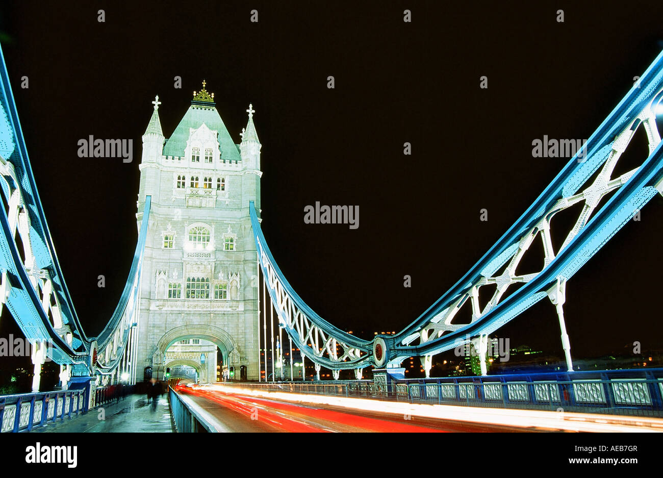 Bridge steel railings icon hi-res stock photography and images - Alamy