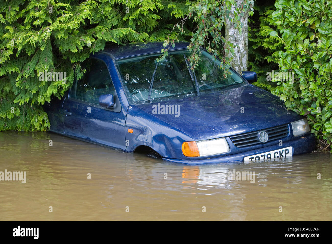 Flooded car in upton upon Severn Stock Photo Alamy