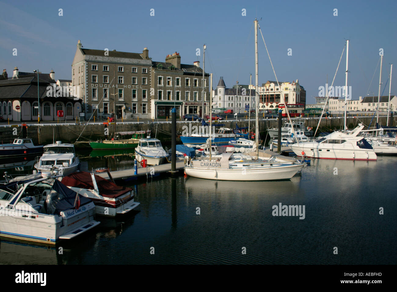 Douglas isle of man signpost hi-res stock photography and images - Alamy