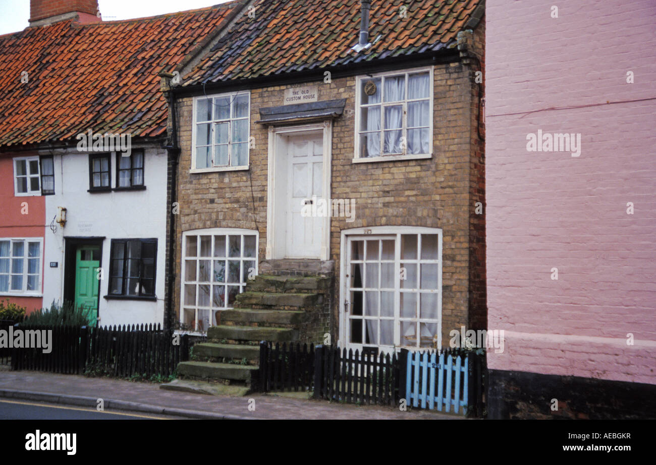 Aldeburgh The Old Custom House in a row of quaint houses, England, UK Stock Photo