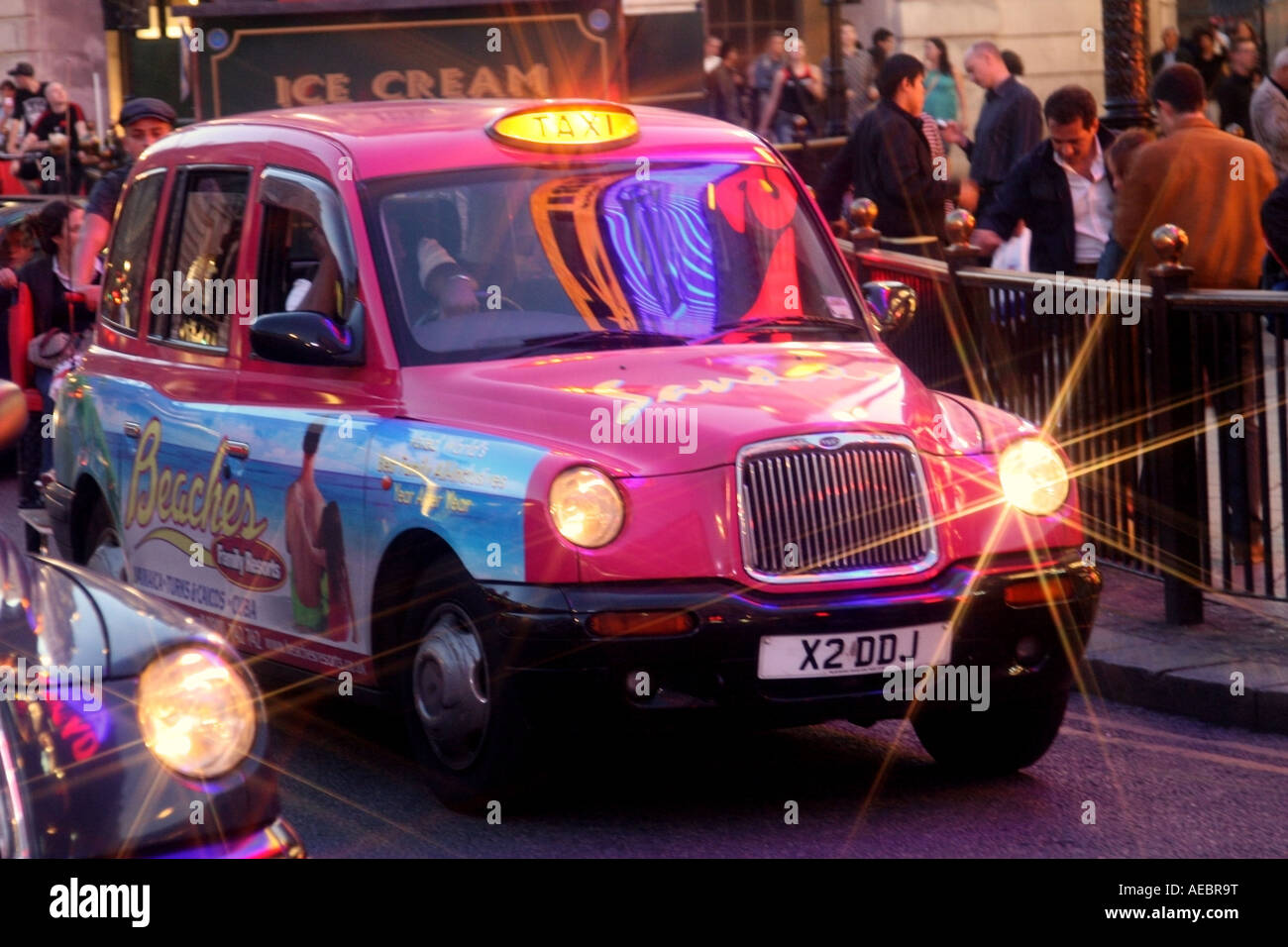 London taxi cab hi res stock photography and images Alamy