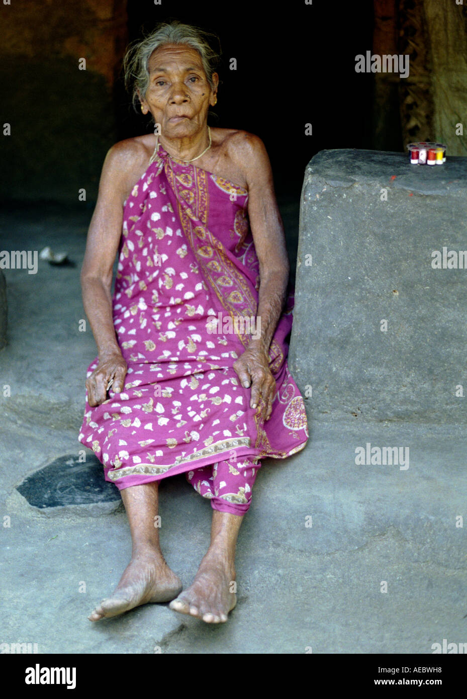 Loneliness old indian woman hi-res stock photography and images - Alamy