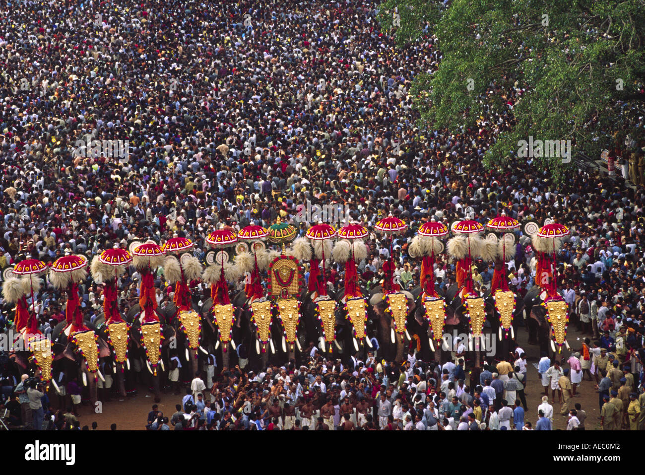 Thrissur Pooram Festival Of Kerala With Famous ‘Kudamattam’ (Exchange ...