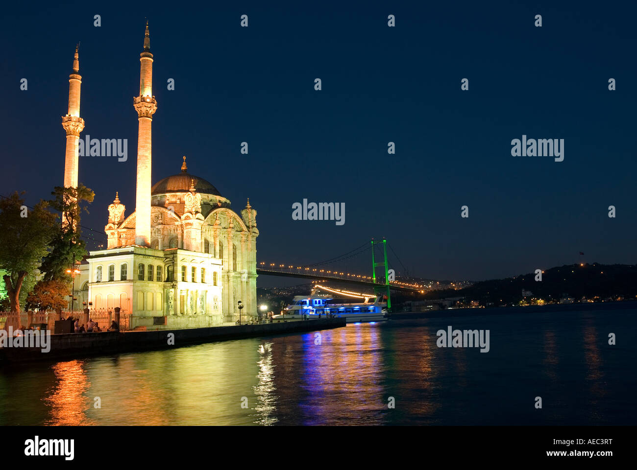Ortakoy Mosque at dusk, Istanbul Turkey Stock Photo - Alamy