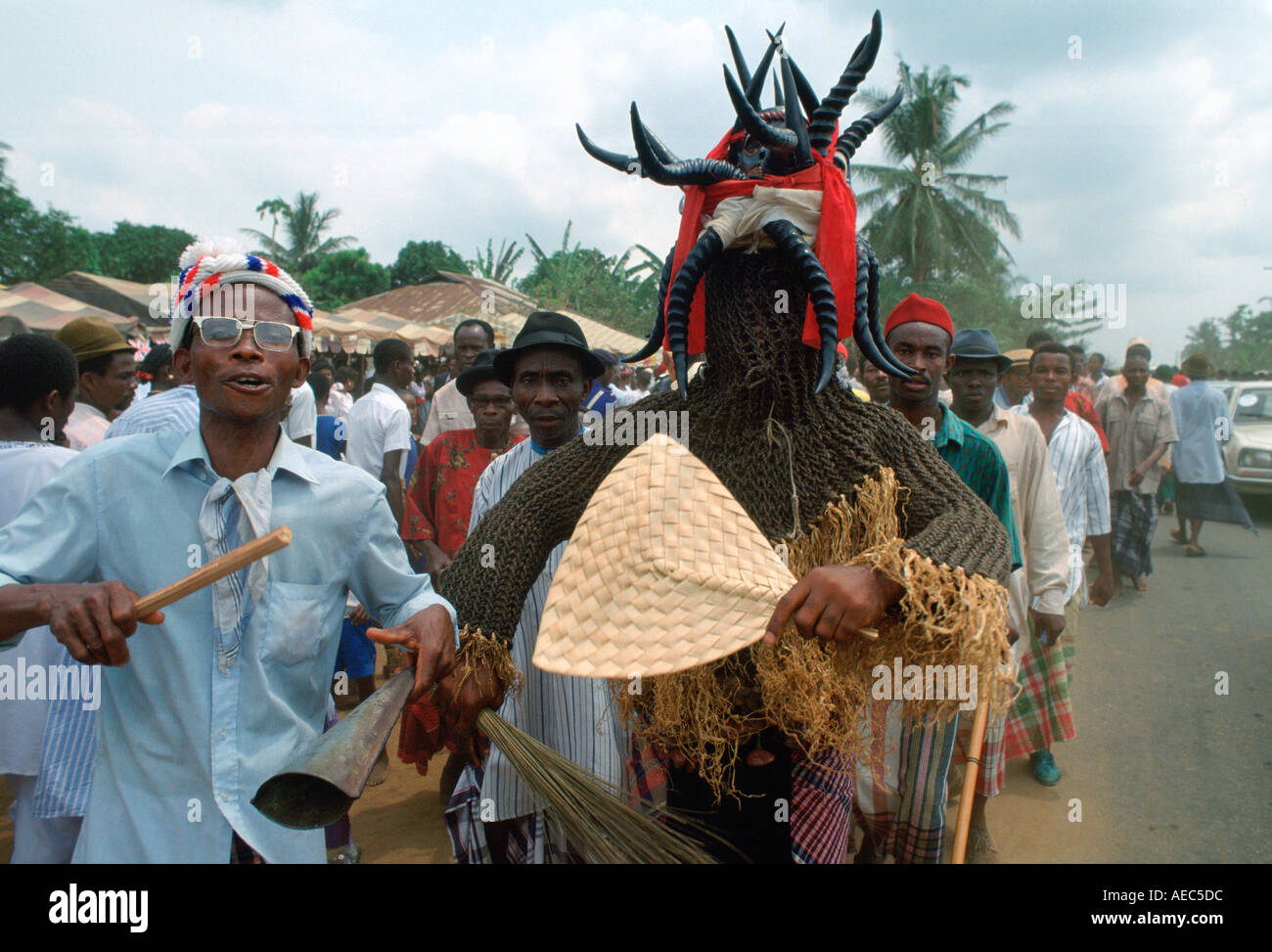 Tribal dancer at festival in Cameroon Africa Stock Photo - Alamy