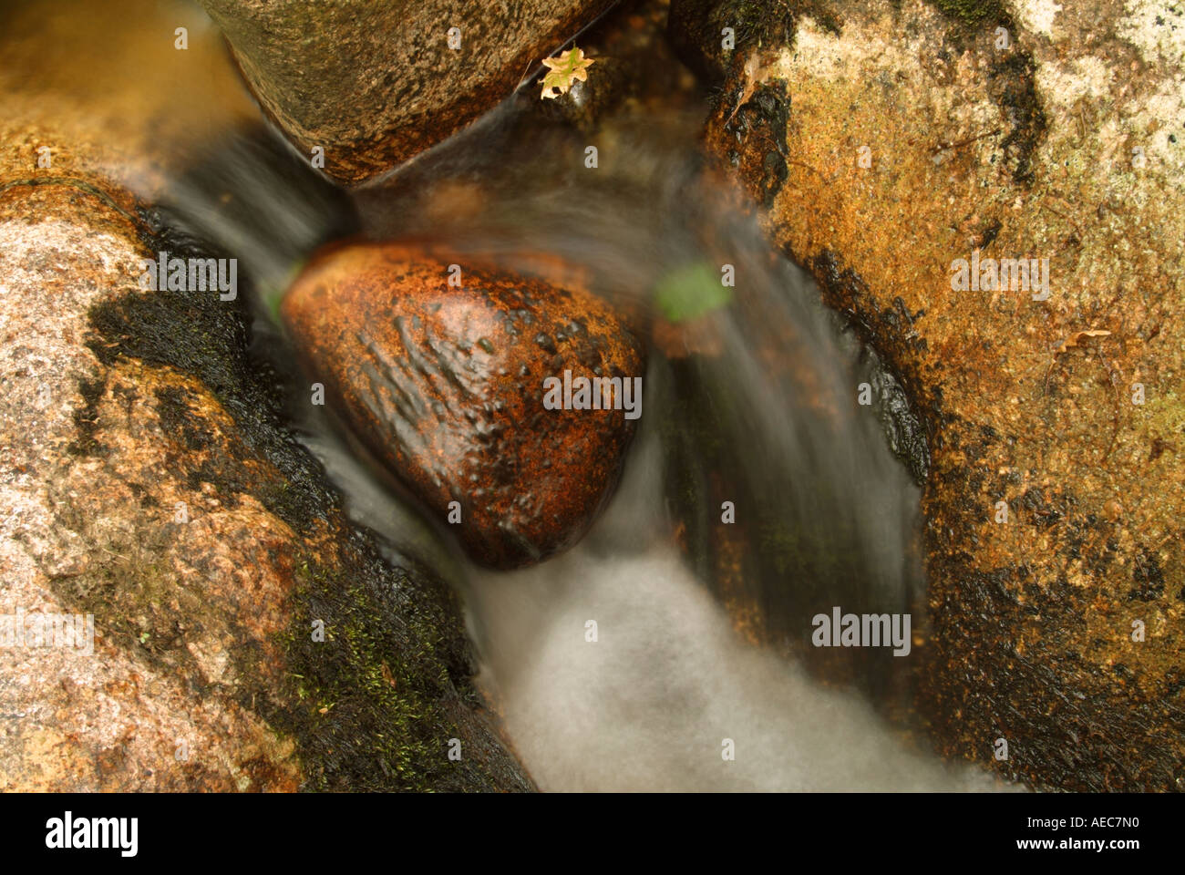 Stream Line Rocks Calm natural stream rocks hi-res stock photography and images - Alamy