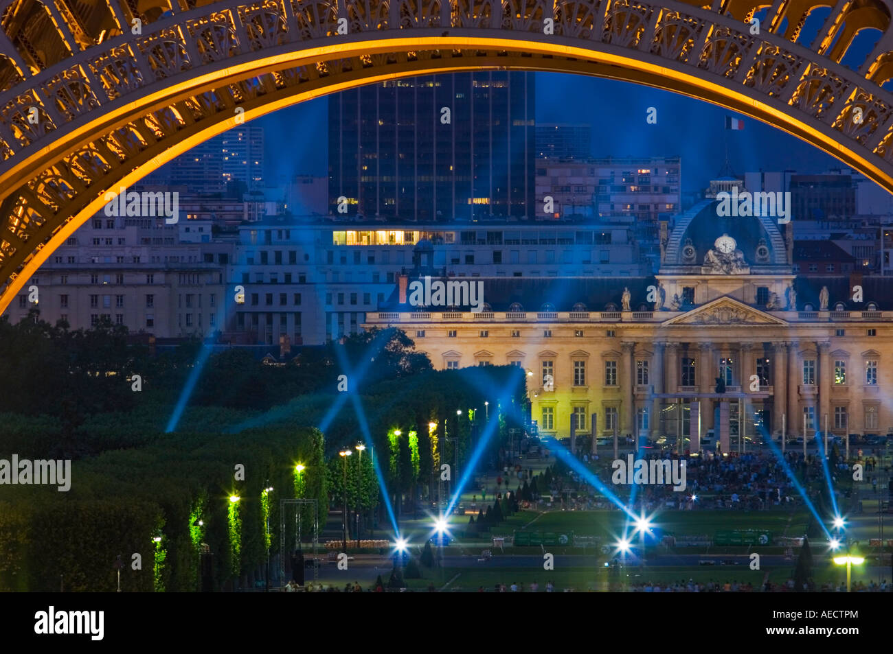 Eiffel Tower light show Stock Photo Alamy