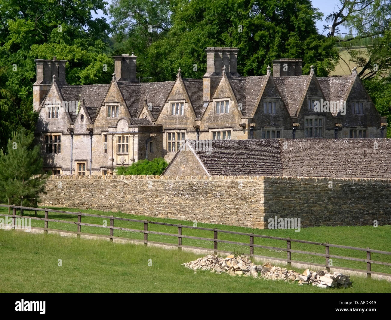 england the midlands gloucestershire the COTSWOLDS upper slaughter
