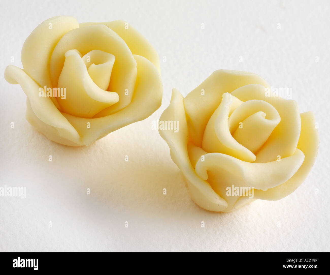 WHITE CHOCOLATE FLOWERS Stock Photo Alamy