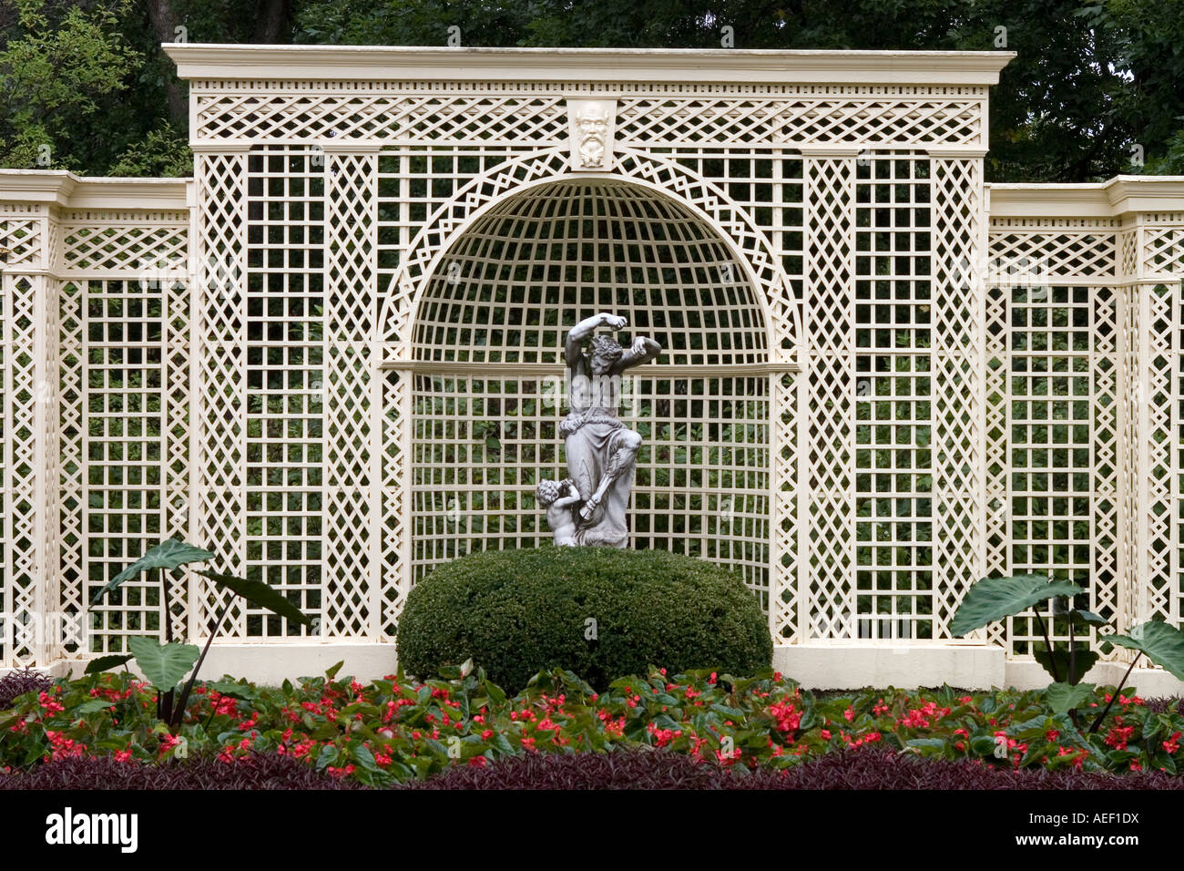Statue in public garden Stock Photo Alamy