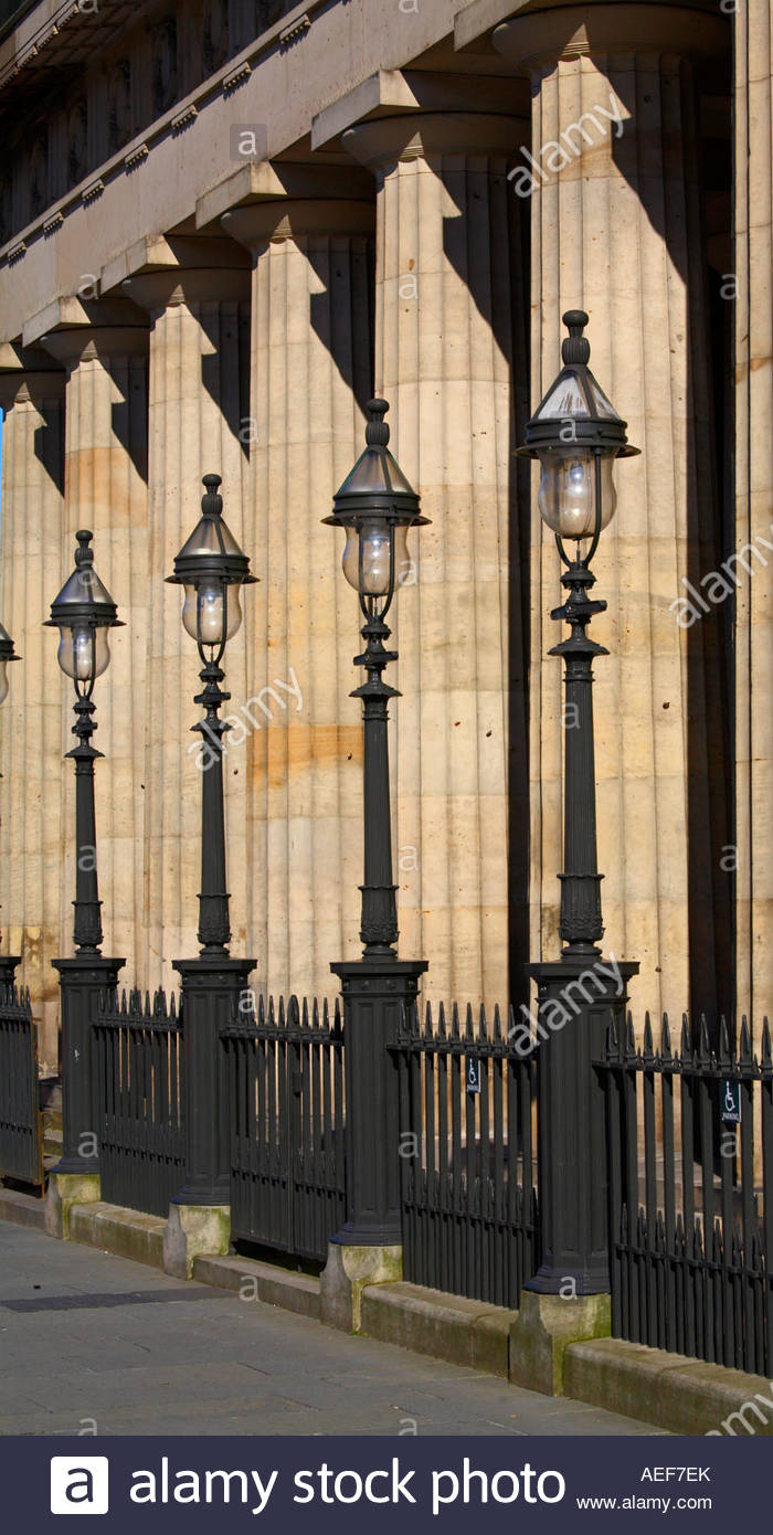 Repeating pillars and streetlamps Royal Scottish Academy, Edinburgh