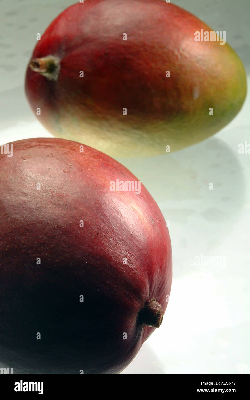 Fruits Vegetables mango mangoes round red reddish tropical detail cut