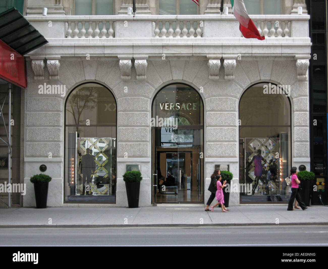 Versace new york hi-res stock photography and images - Alamy