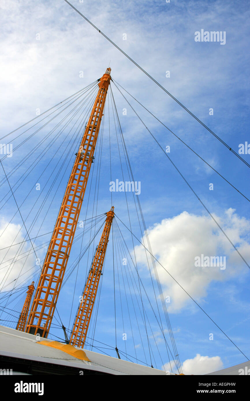 Fluffy white cloudsand blue sky over Millennium o2 Dome Greenwich ...