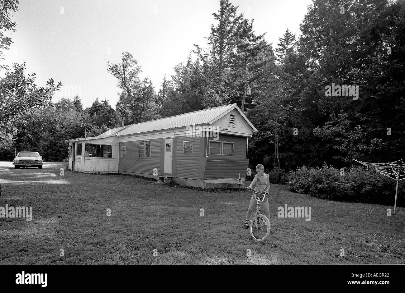 Usa Vermont Weston Trailer Home And Boy Stock Photo 4466465 Alamy