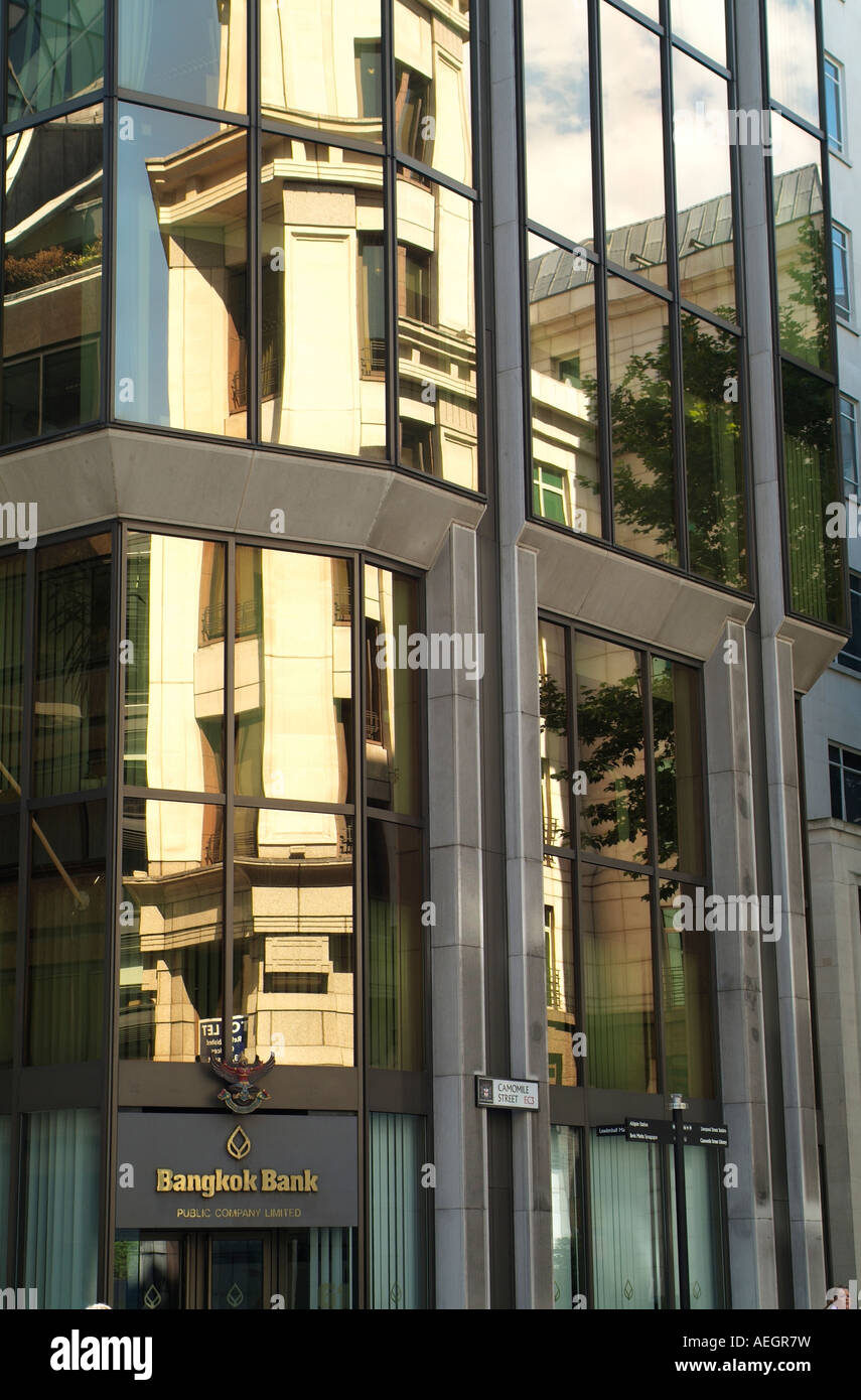 Bangkok Bank In The City Of London Stock Photo 13680780 Alamy