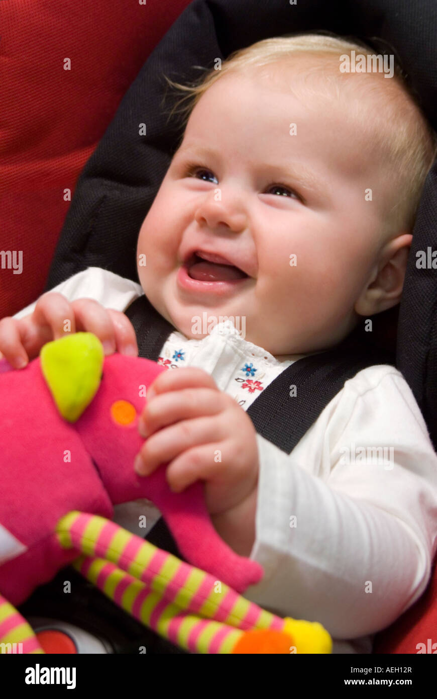 First baby car seat hires stock photography and images Alamy