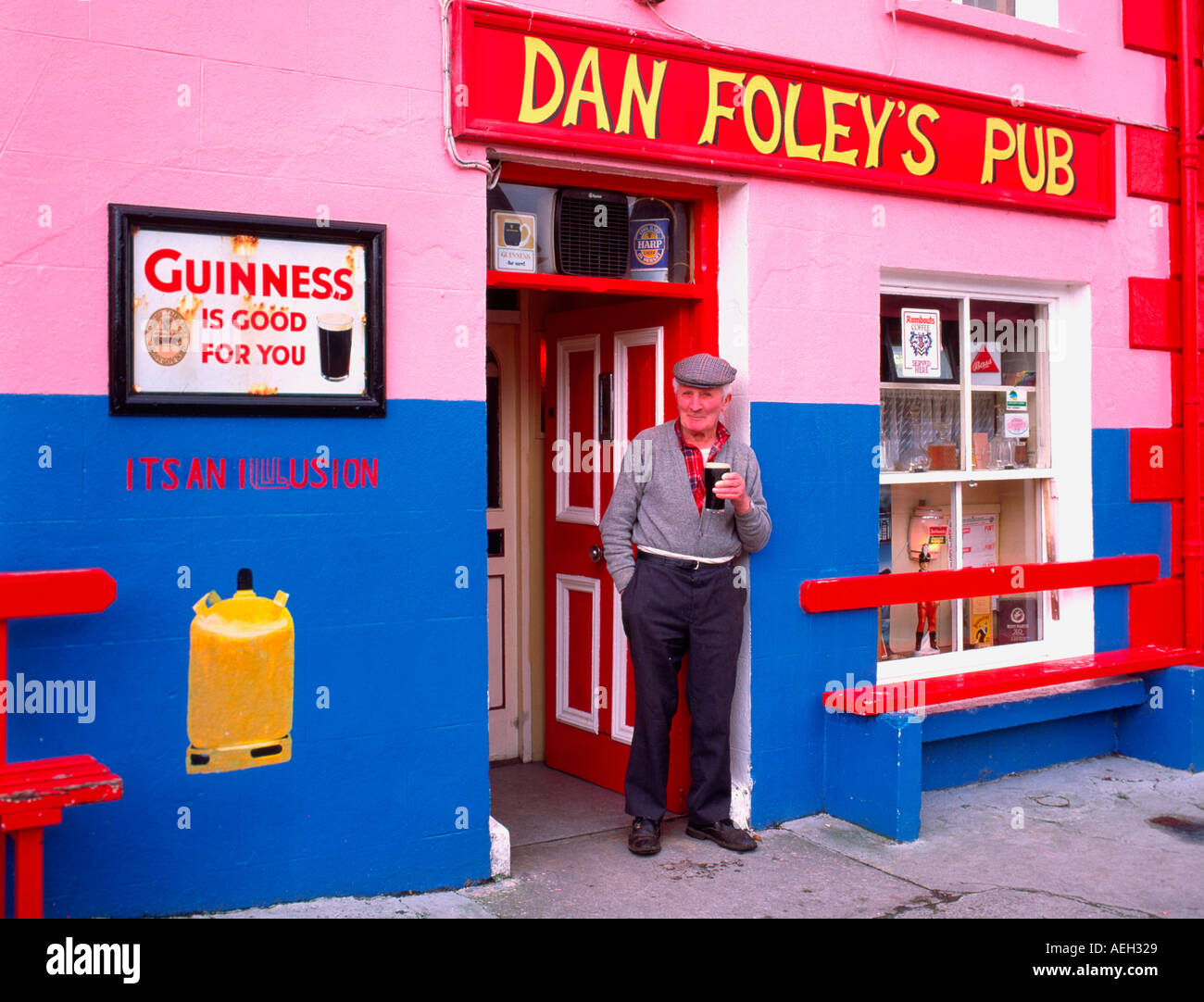 Eire Ireland Dingle Anascaul Dan Follies Pub Stock Photo
