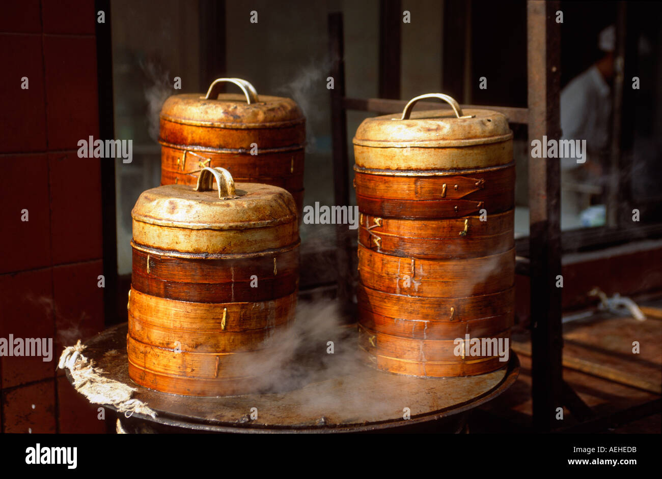 Dim sum containers hi-res stock photography and images - Alamy