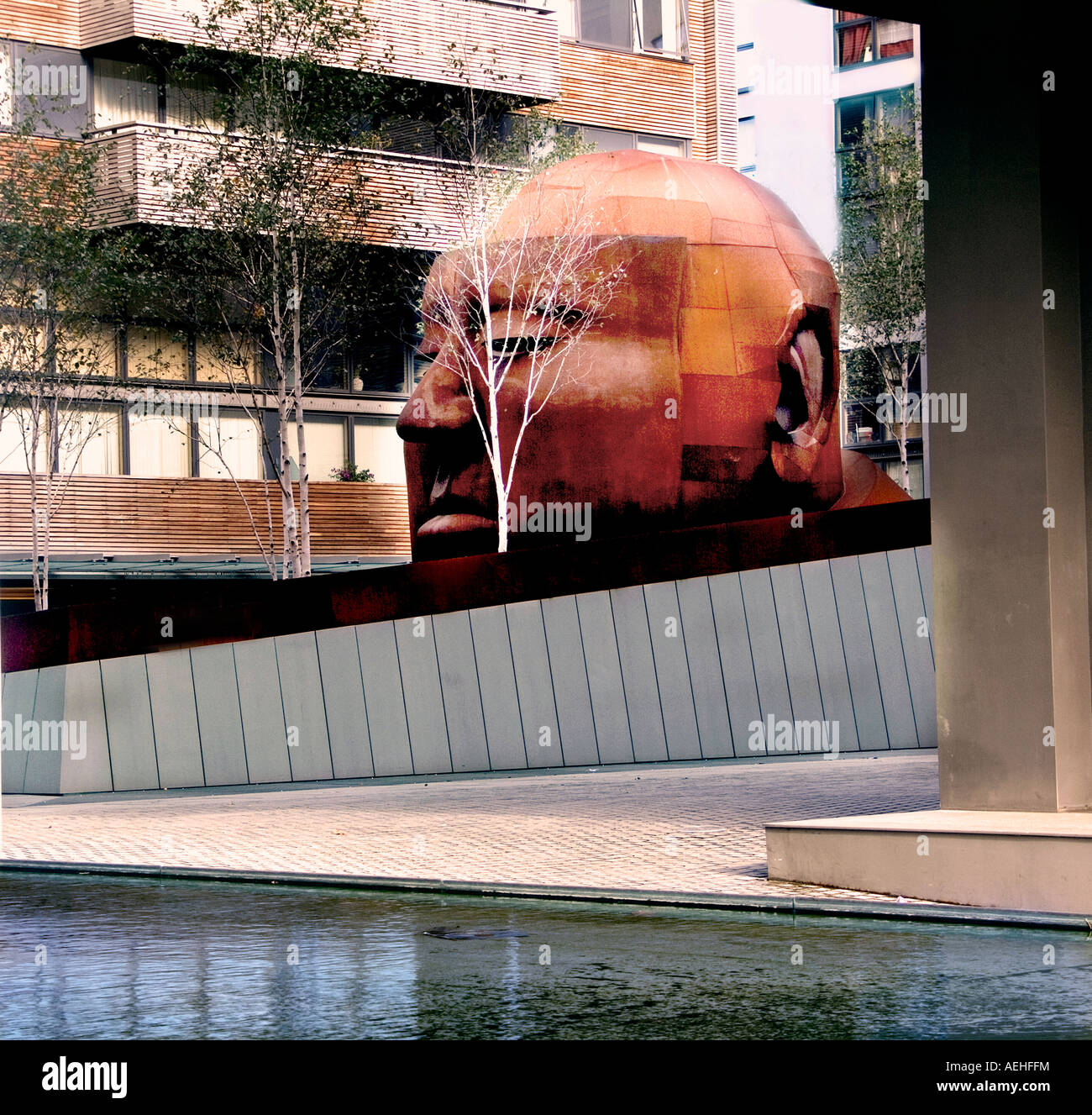 Hitchcock Bust. Courtyard of Gainsborough Studios development Stock