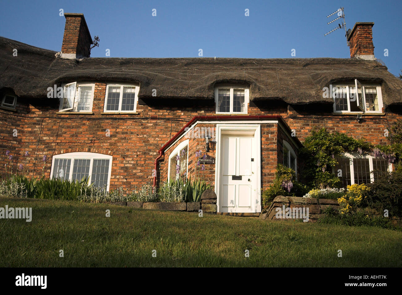Thatched cottage, Rostherne village, Cheshire, UK Stock Photo Alamy