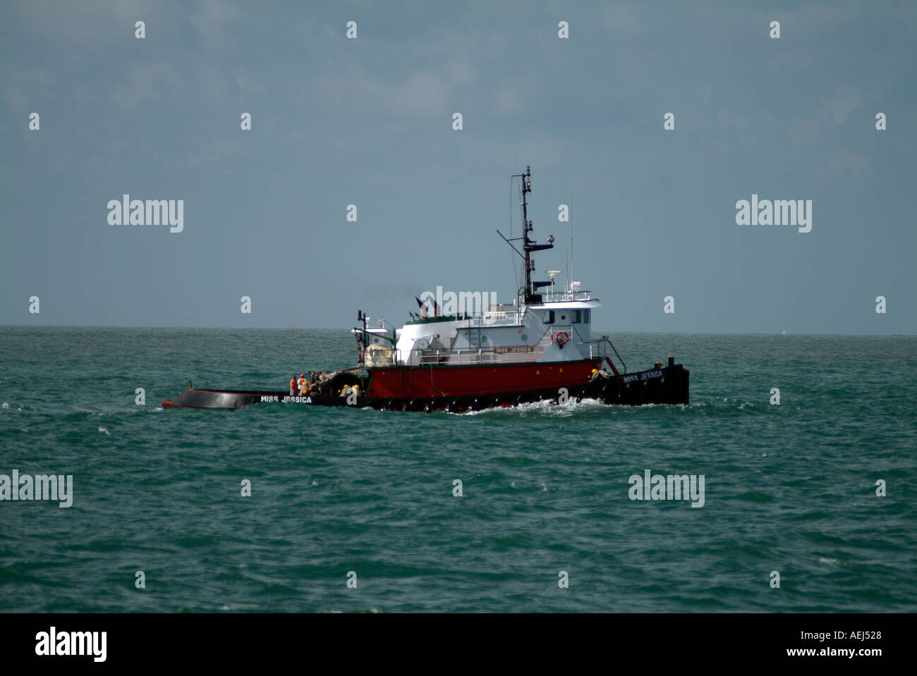 Tug boat cruising in the Gulf of Mexico Stock Photo Alamy
