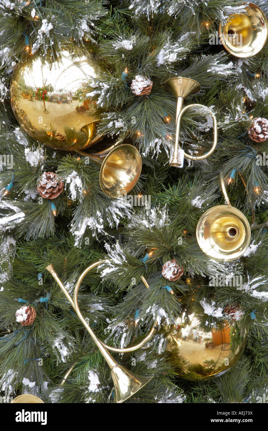 Christmas Decorations On Tree Al S Nursery Sherwood Oregon Christmas Decorations On Tree Al S Nursery Sherwood Oregon