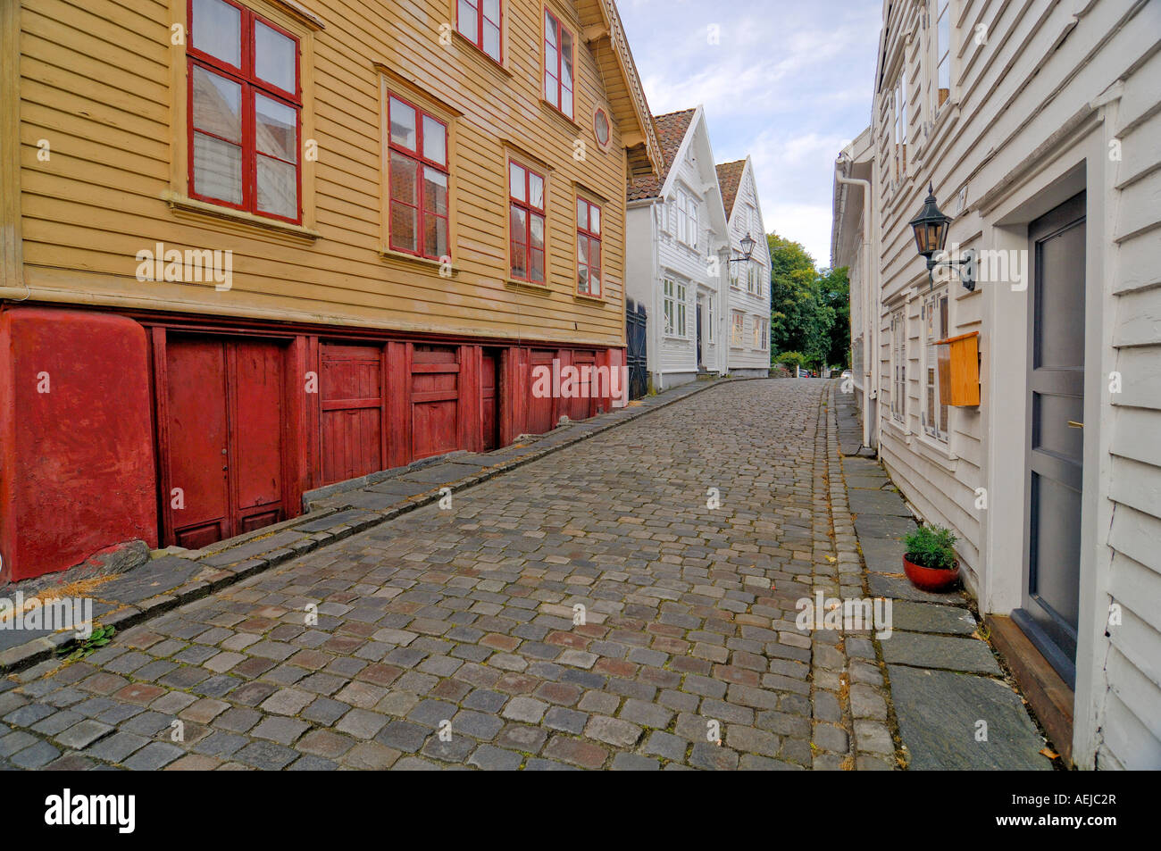 Narrow lane in the picturesque old town of Stavanger, Rogaland, Norway, Scandinavia, Europe Stock Photo
