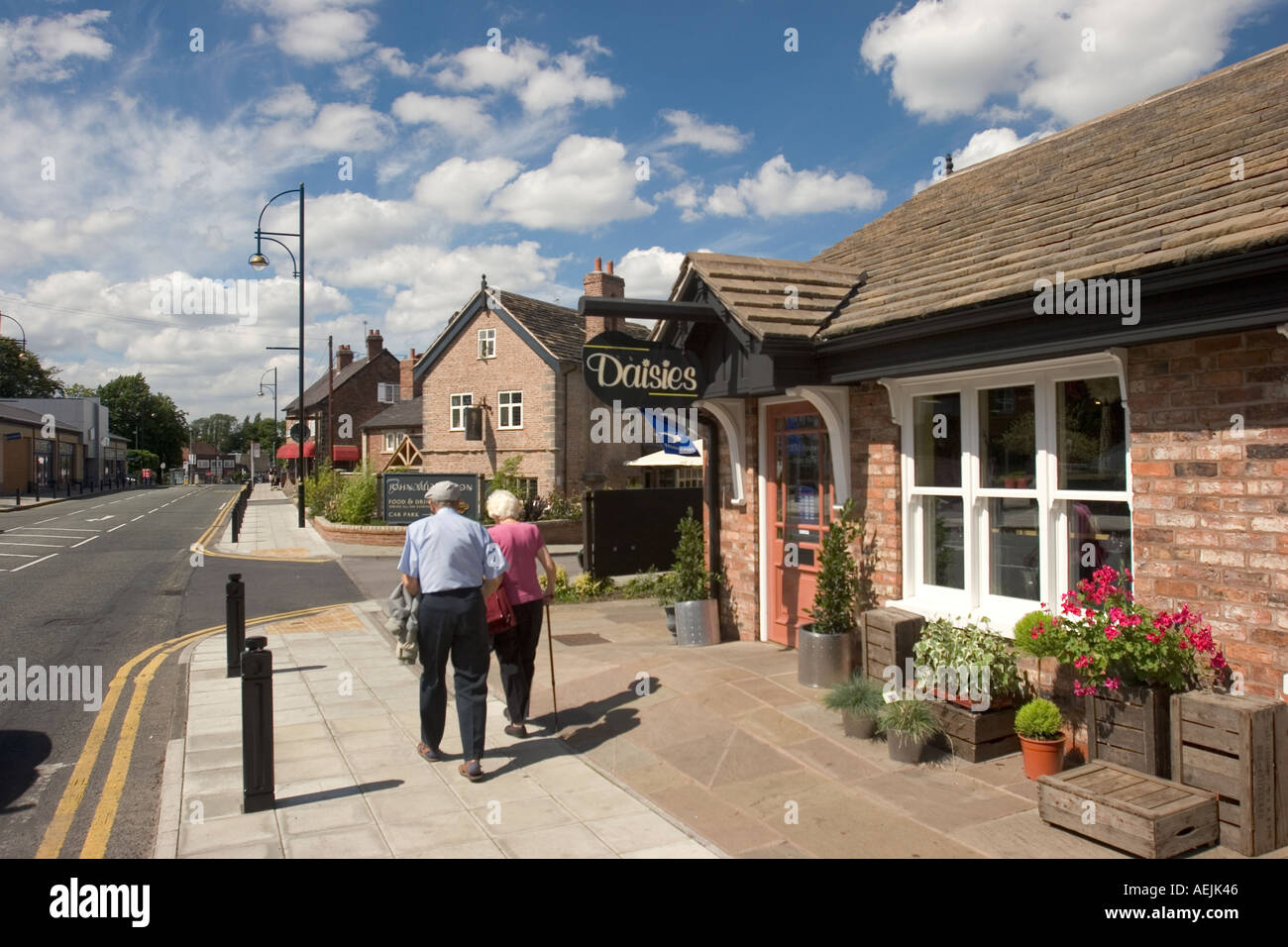 Station road cheadle hulme hires stock photography and images Alamy