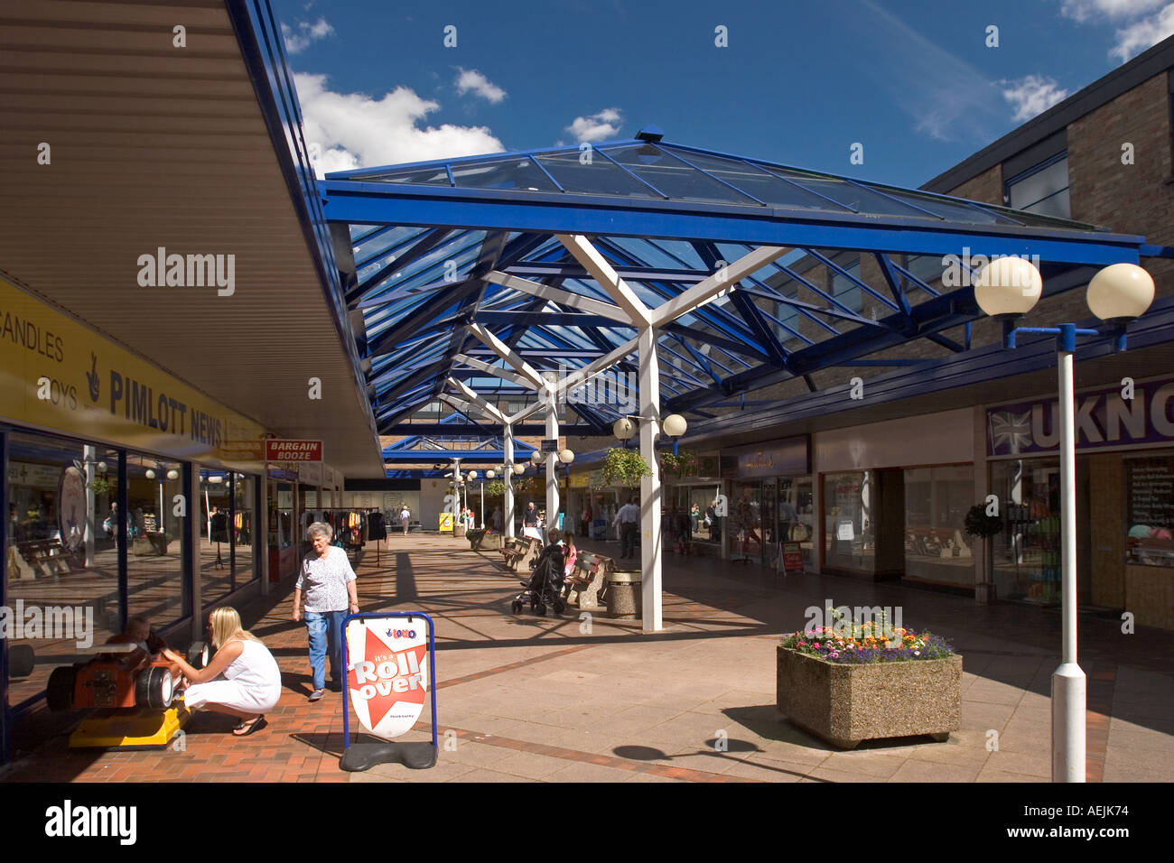 England Cheshire Stockport Cheadle Hulme Station Road shopping centre Stock Photo