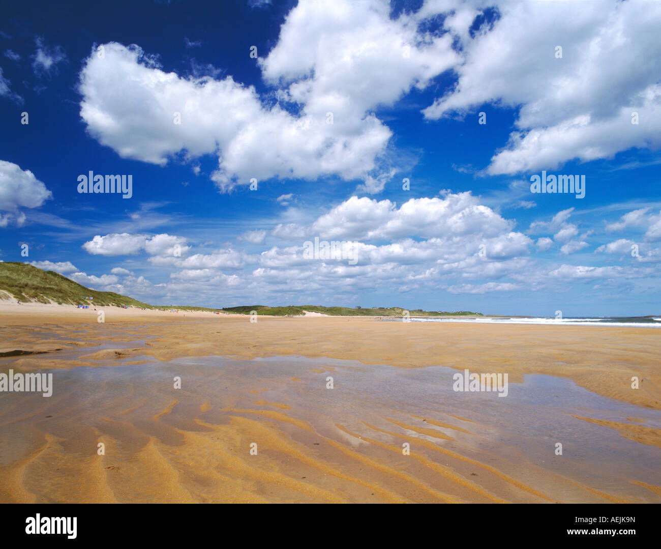 Embleton Bay looking towards Low Newton, Embleton, Northumberland Stock ...